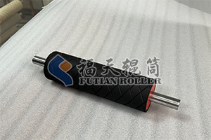 1、吹膜机用三元乙丙开槽辊.png