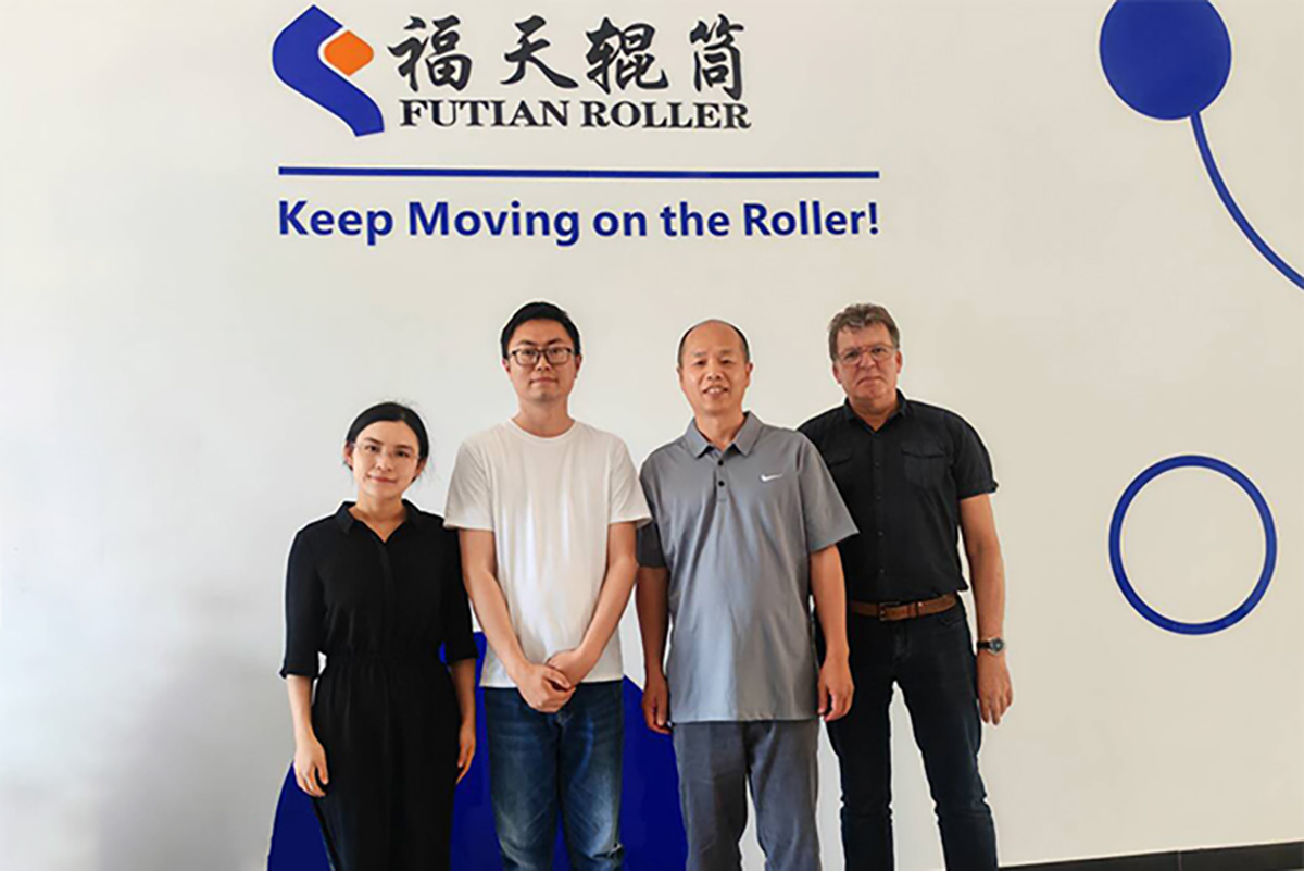 欢迎荷兰客户到访福天辊筒参观