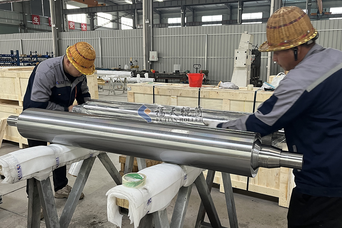 非标定制分切机辊轴出口希腊2.jpg